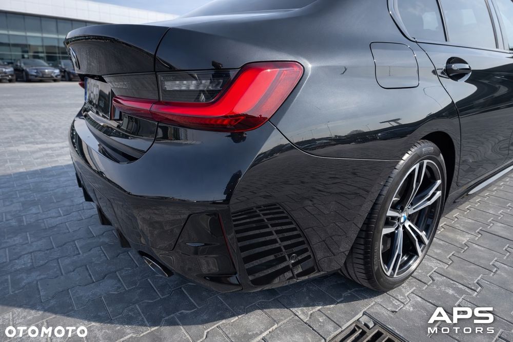 BMW Seria 3 318i M Sport - 6