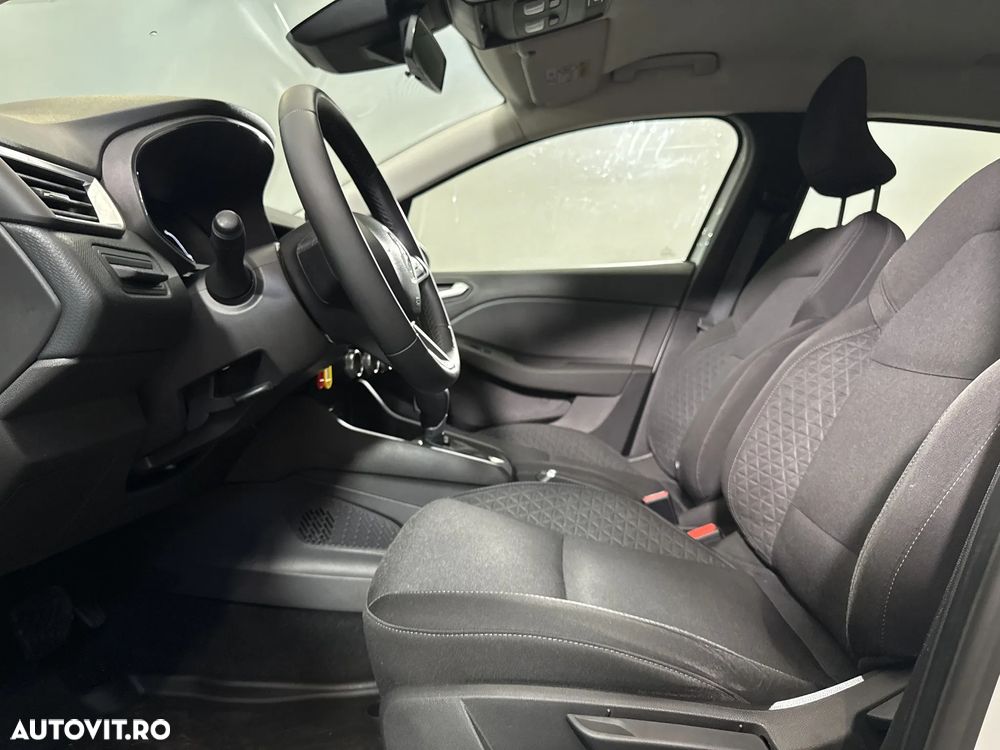 Renault Clio - 22