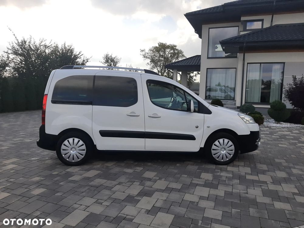 Peugeot Partner Tepee 110 Tendance mit Familien-Paket - 12