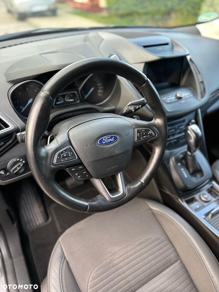 Ford Kuga 2.0 TDCi 4x4 Titanium - 13