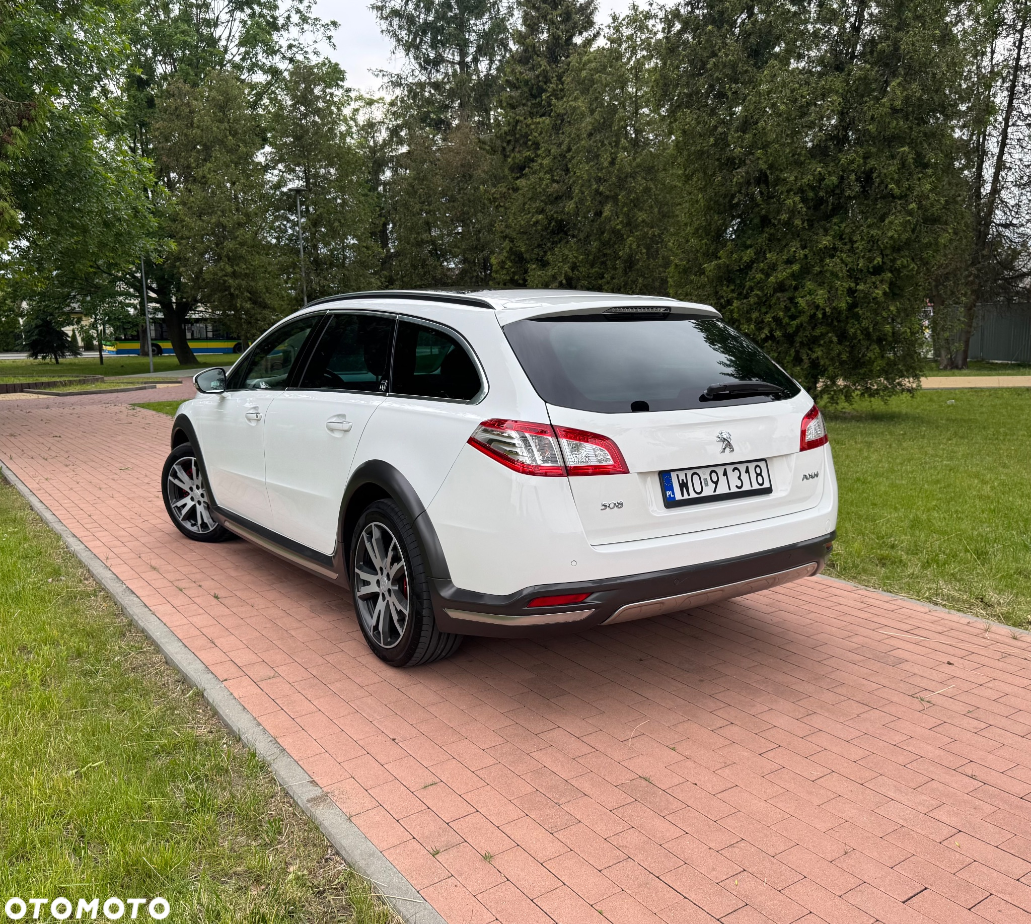 Peugeot 508 RXH 2.0 HDi HYbrid4 - 4