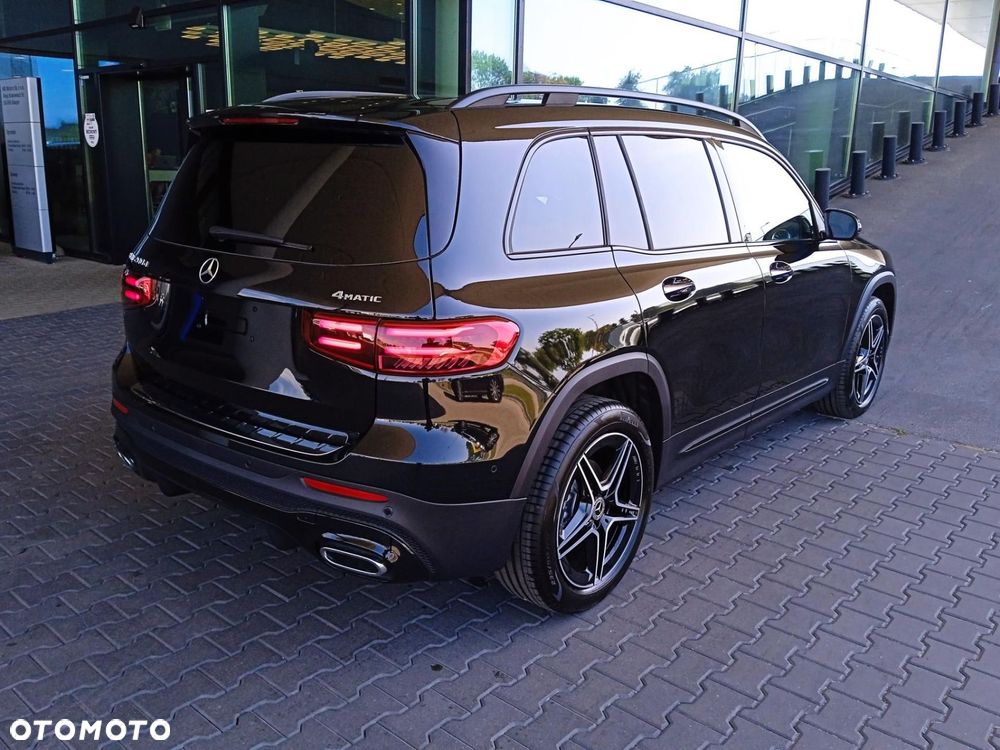 Mercedes-Benz GLB - 6