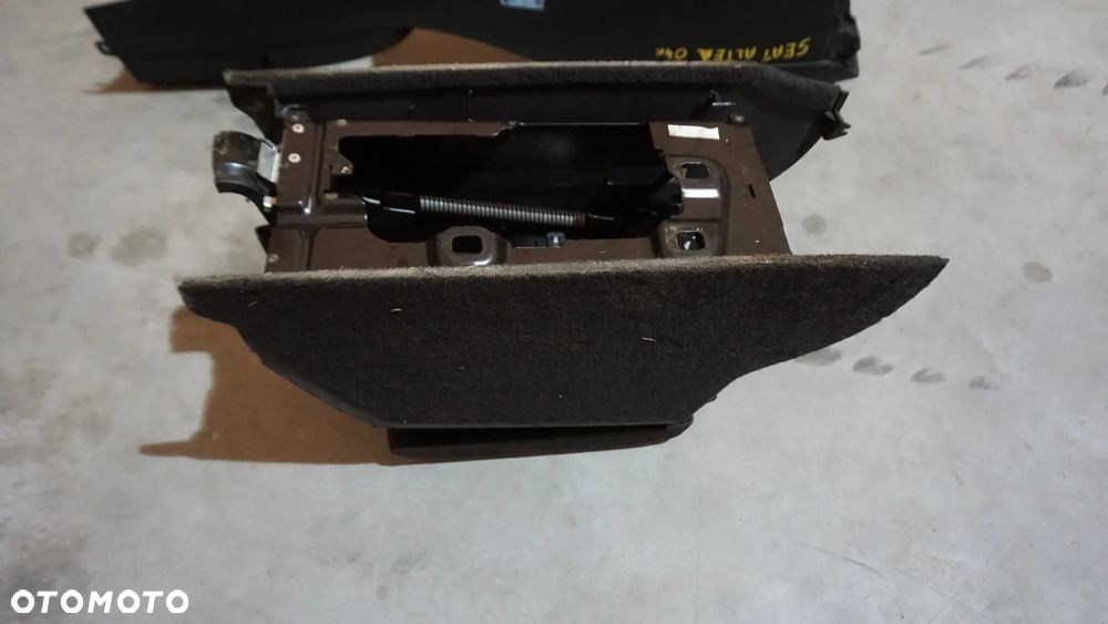 x32szt VW AUDI SEAT SKODA PORSCHE TUNEL ŚRODKOWY PODŁOKIETNIK - 12