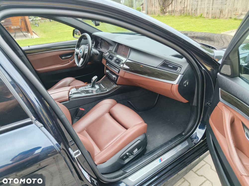 BMW Seria 5 535d xDrive Luxury Line - 9