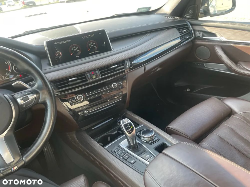 BMW X5 xDrive40d - 11