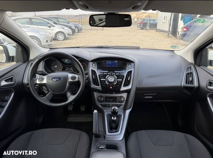 Ford Focus 1.6 EcoBoost Start-Stopp-System Titanium - 2