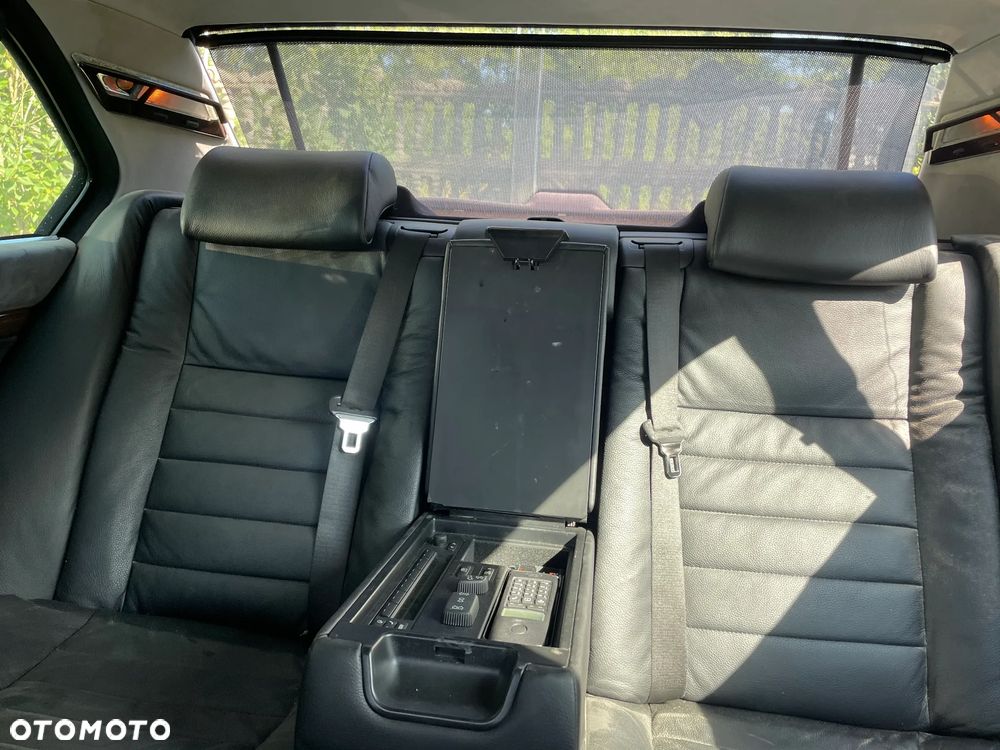 BMW Seria 7 - 13