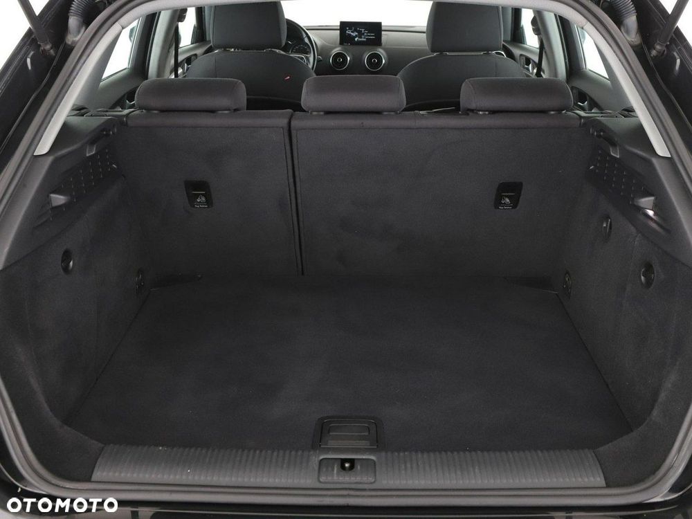 Audi A3 Sportback 40 e-tron S tronic - 21