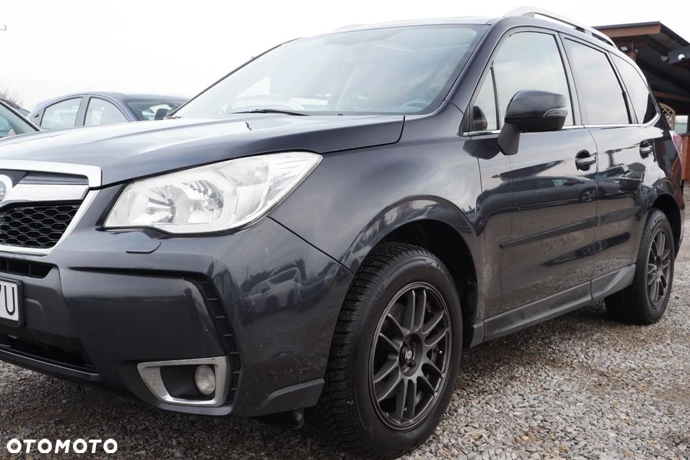 Subaru Forester 2.0XT Platinum Lineartronic - 37