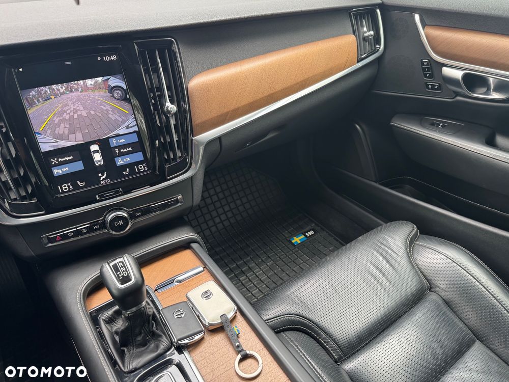 Volvo S90 D4 Inscription - 17