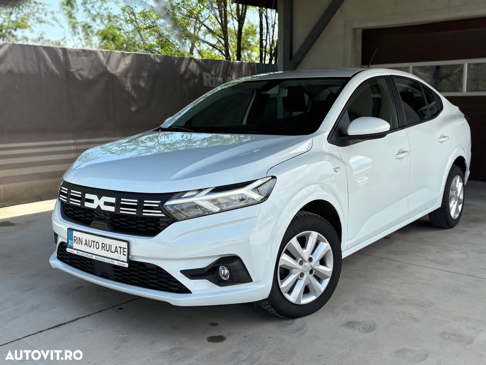 Dacia Logan TCe 90 Essential - 4