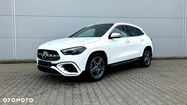 Mercedes-Benz GLA 200 AMG Line