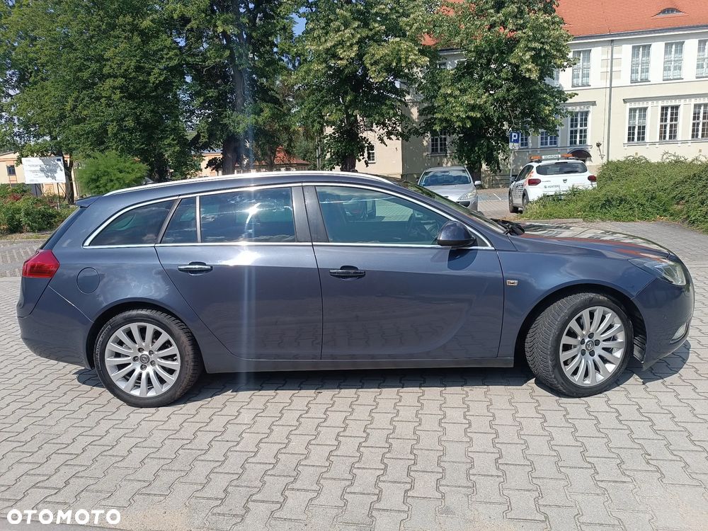 Opel Insignia 2.0 Turbo Automatik Cosmo - 2