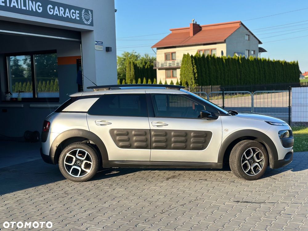Citroën C4 Cactus 1.2 PureTech Shine S&S - 5