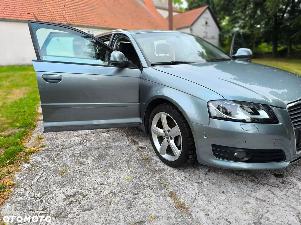 Audi A3 Sportback 1.4 TFSI Attraction - 27