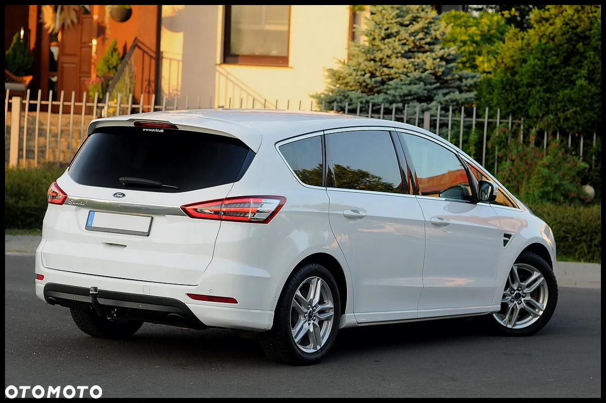 Ford S-Max 2.0 TDCi Titanium - 3