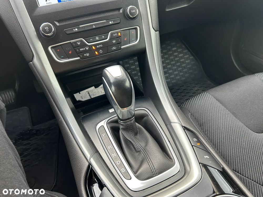 Ford Mondeo 2.0 TDCi Titanium PowerShift - 20