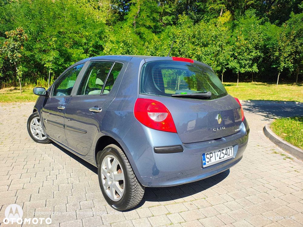 Renault 4 - 7