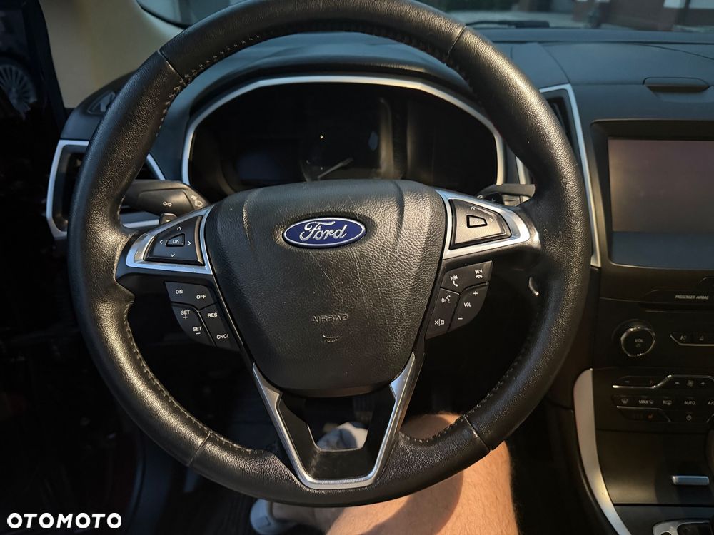 Ford Edge - 14