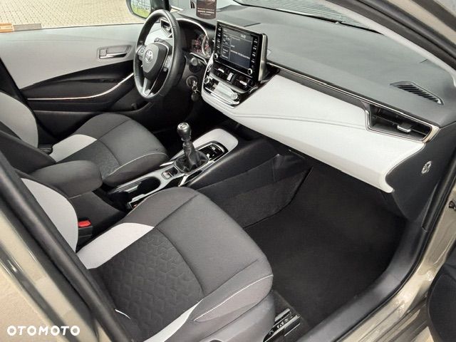Toyota Corolla 1.2 T Comfort - 25
