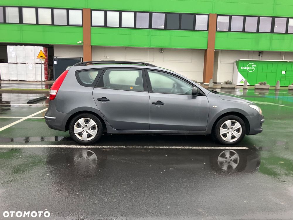 Hyundai i30 1.4 blue Comfort - 2