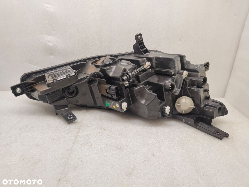 mg 4 mulan full led lampa lewy przód - 9