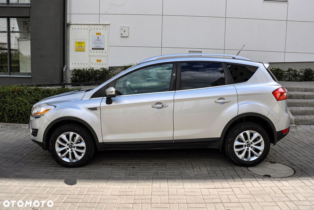 Ford Kuga 2.0 TDCi 4x4 Titanium - 2