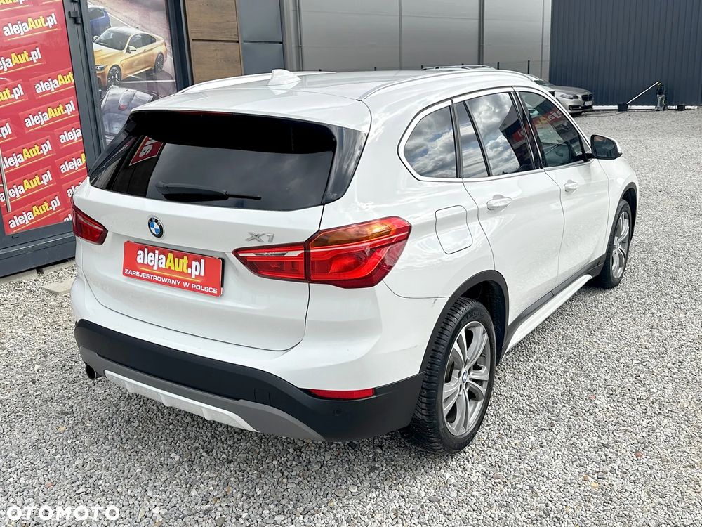 BMW X1 xDrive18d xLine - 5