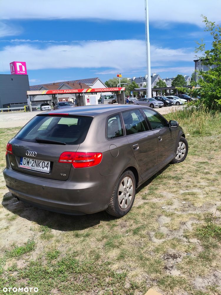 Audi A3 Sportback 1.6 TDI Attraction - 7