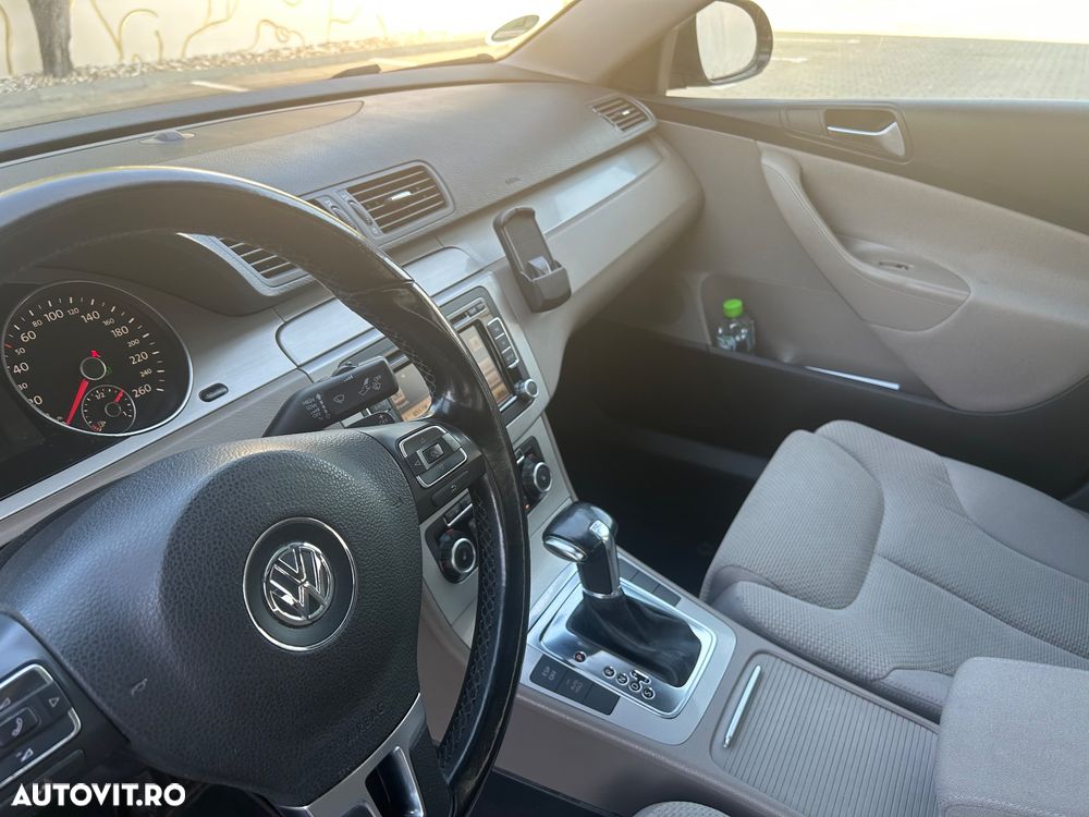 Volkswagen Passat 1.4 TSI EcoFuel DSG Comfortline - 6