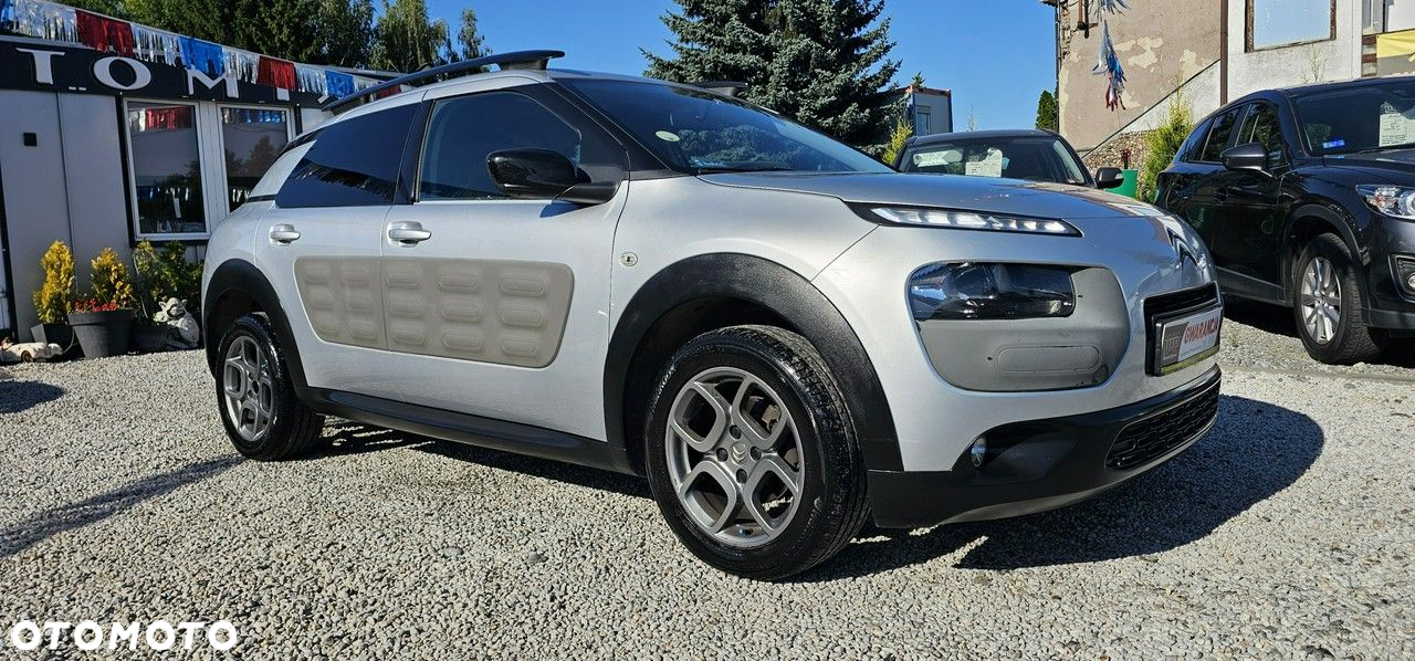Citroën C4 Cactus - 27