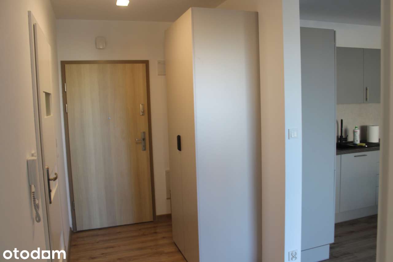 Wynajmę dwupokojowe mieszkanie 45 m² z klimatyzacją,balkonem i garażem