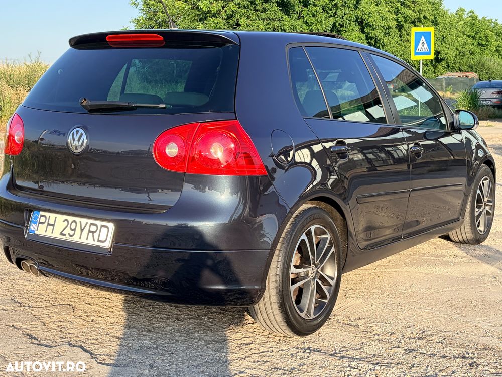 Volkswagen Golf 2.0 DPF GTD - 5
