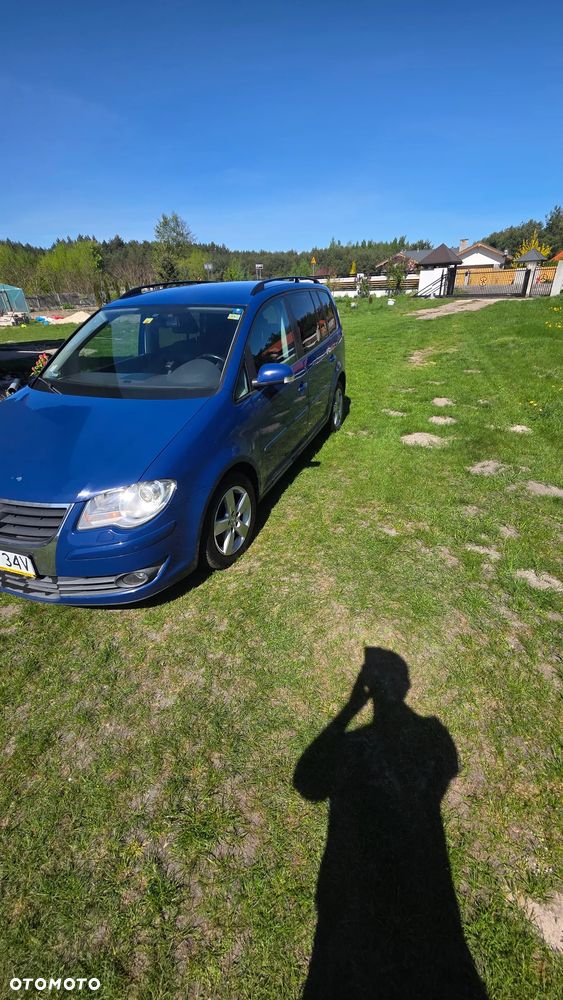 Volkswagen Touran 1.9 TDI Highline - 4