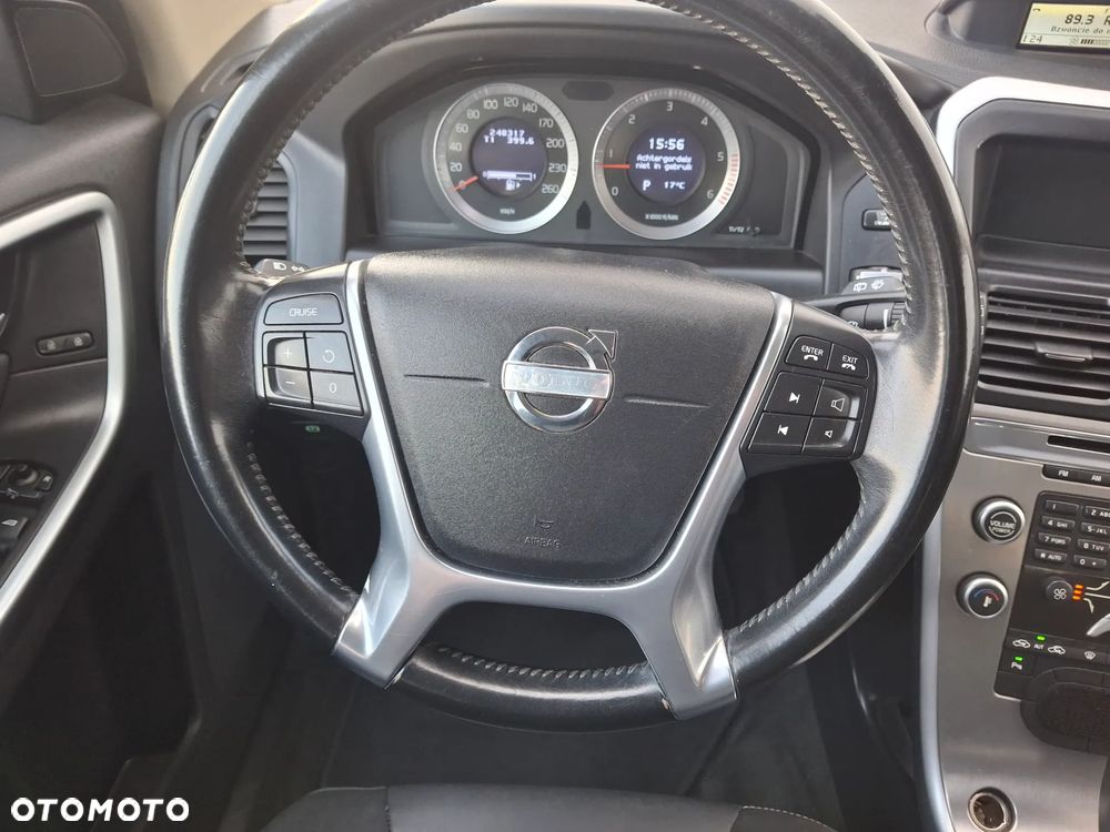 Volvo XC 60 D3 Momentum - 21