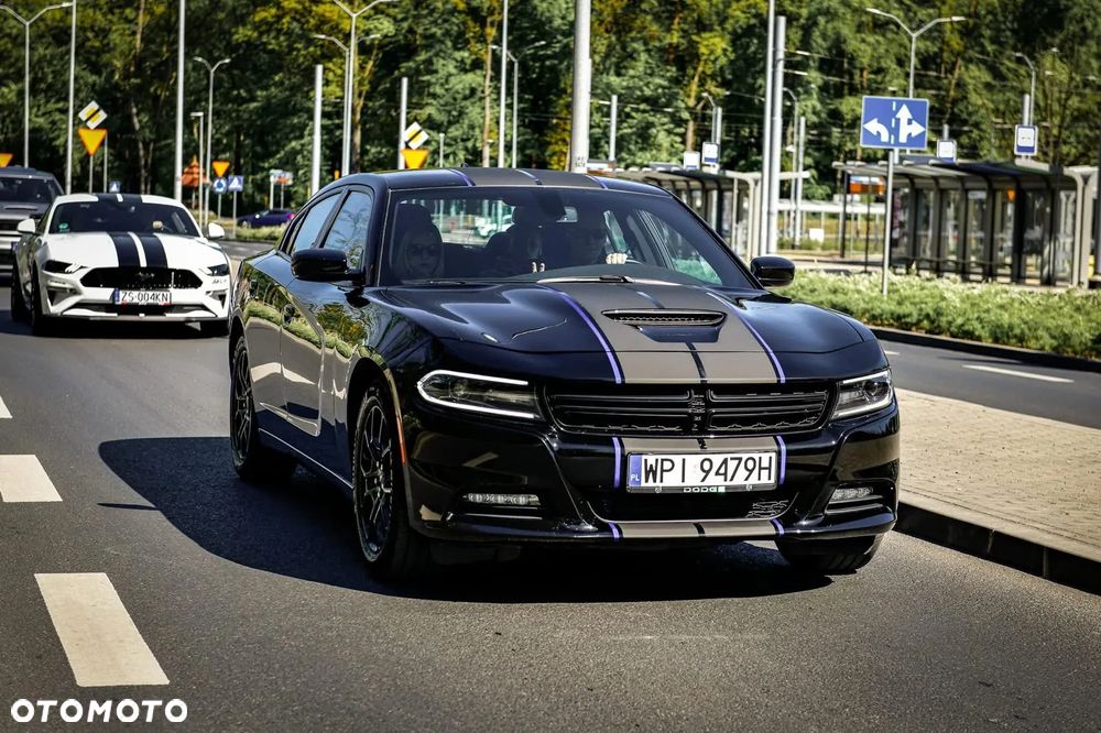 Dodge Charger - 7