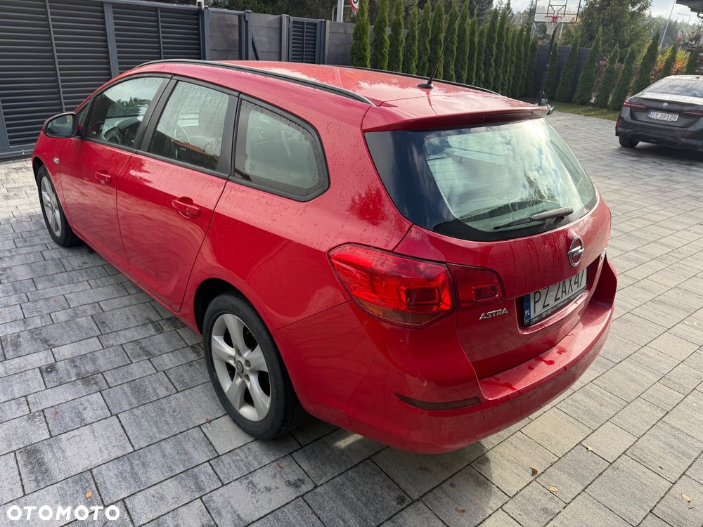 Opel Astra 1.7 CDTI DPF Color Edition - 4