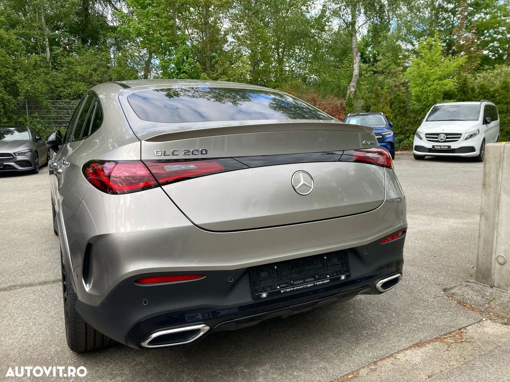 Mercedes-Benz GLC 200 4MATIC 9G-TRONIC Avantgarde Advanced - 3