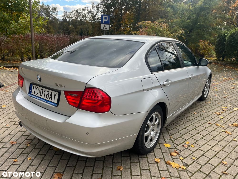 BMW Seria 3 318i Edition Lifestyle - 3