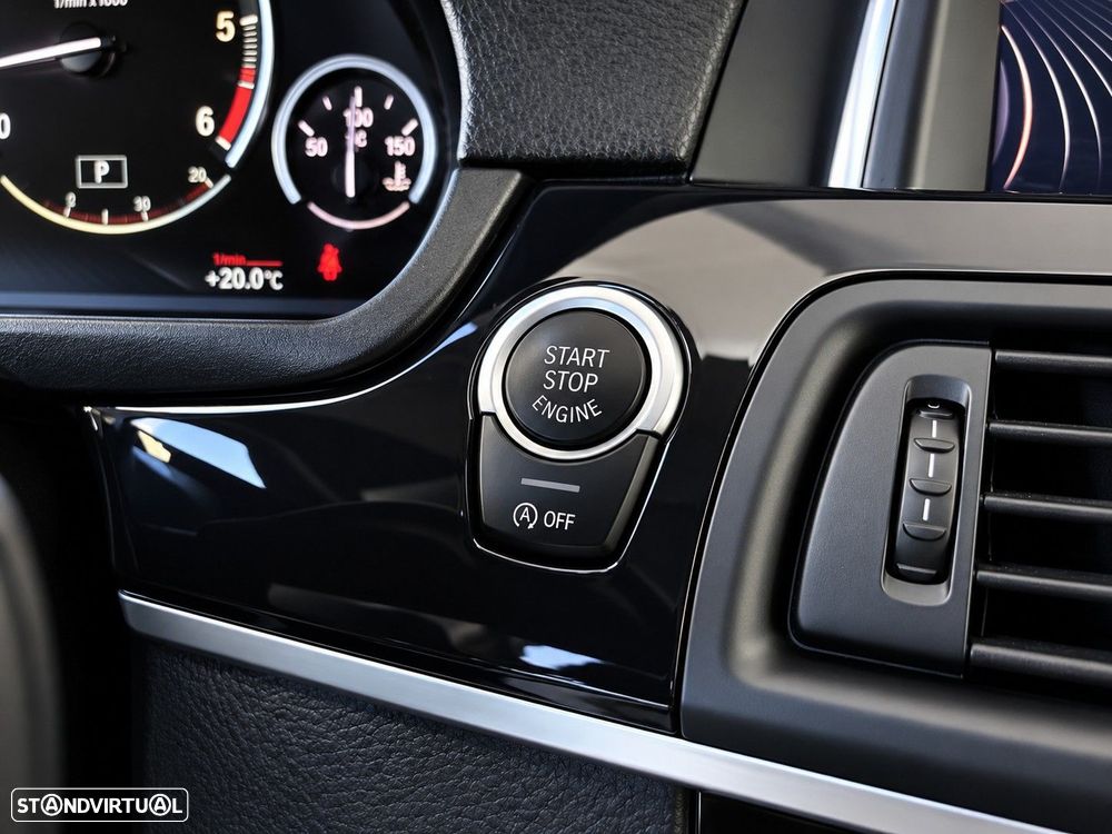 BMW 520 d Pack Desportivo M Auto - 22