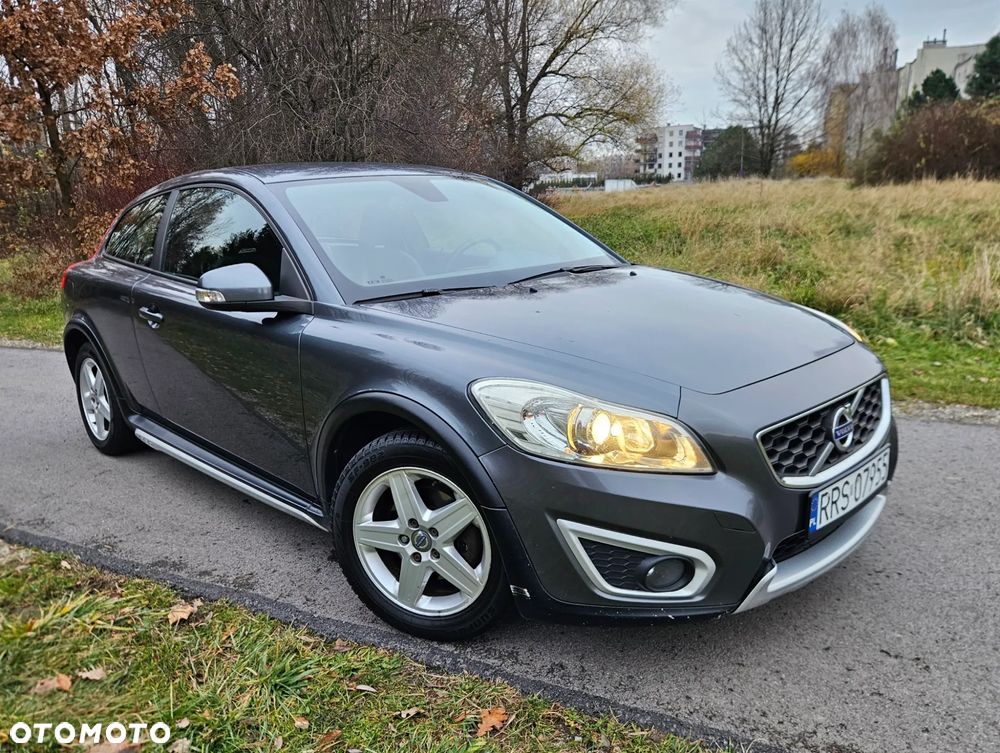 Volvo C30 2.0D Momentum - 1