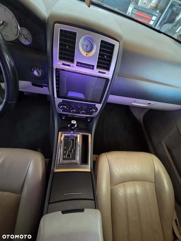 Chrysler 300C 5.7 Automatik - 10