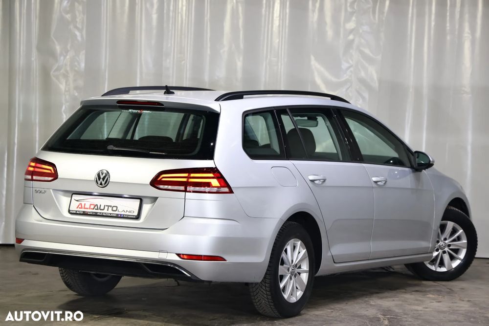 Volkswagen Golf 1.6 TDI SCR Comfortline - 2