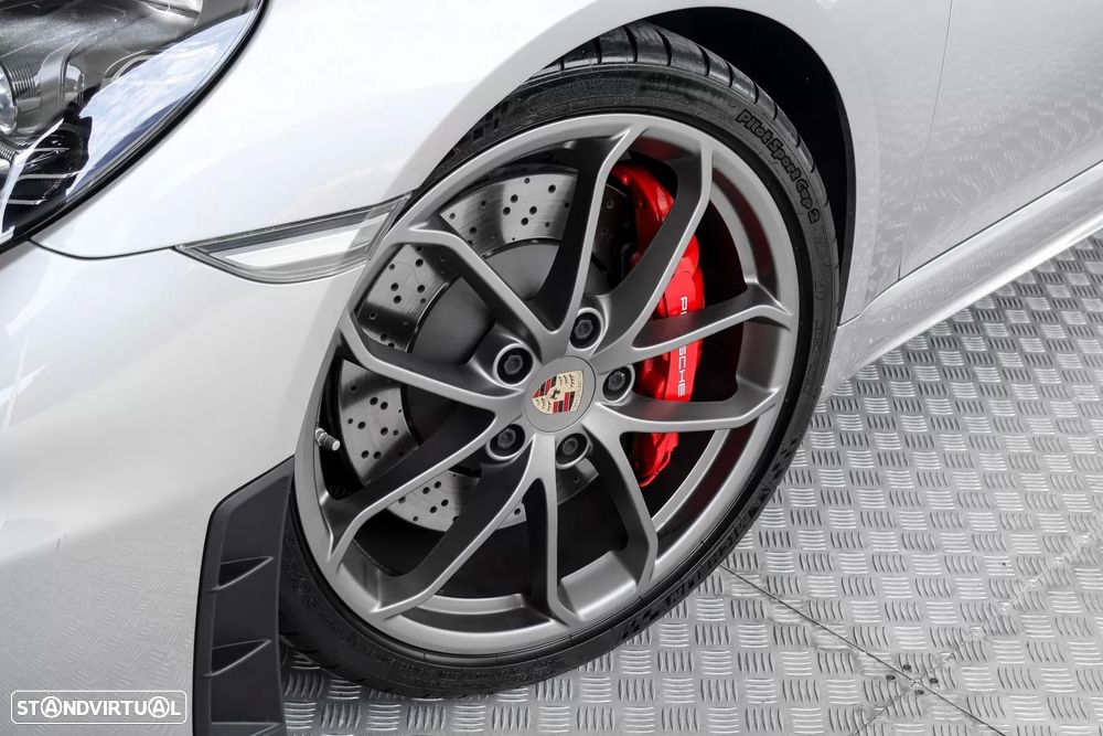Porsche 718 Spyder Standard - 9