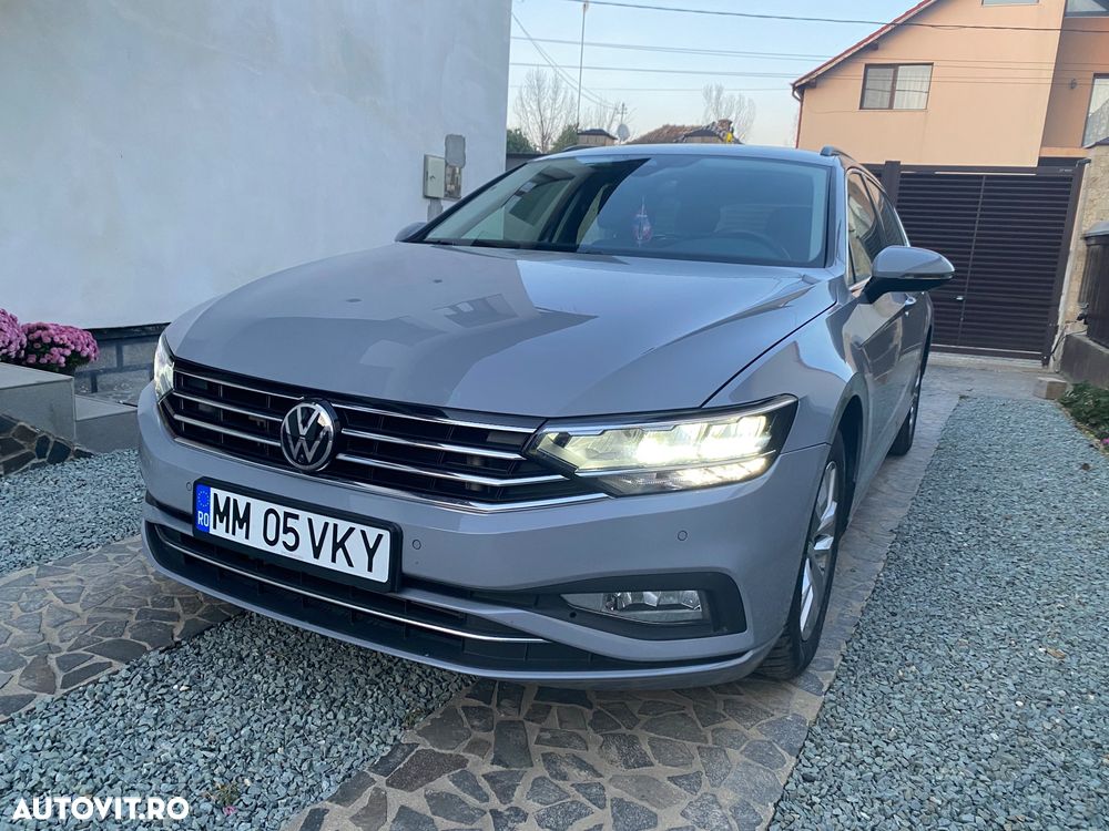 Volkswagen Passat 2.0 TDI SCR DSG Comfortline - 1