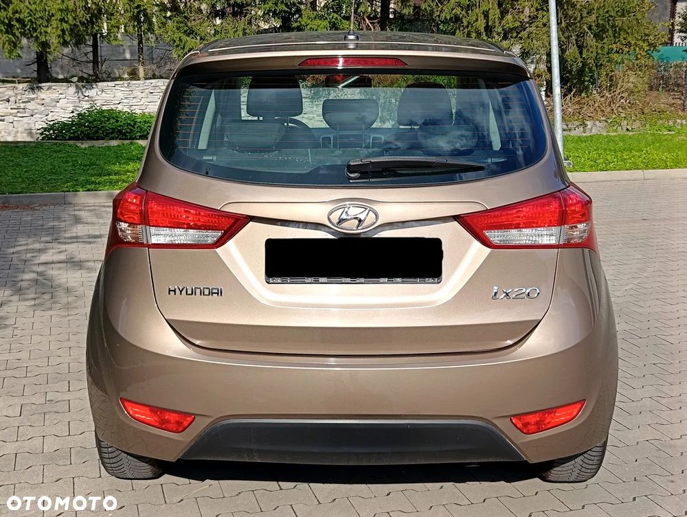 Hyundai ix20 1.4 BlueDrive Comfort - 19