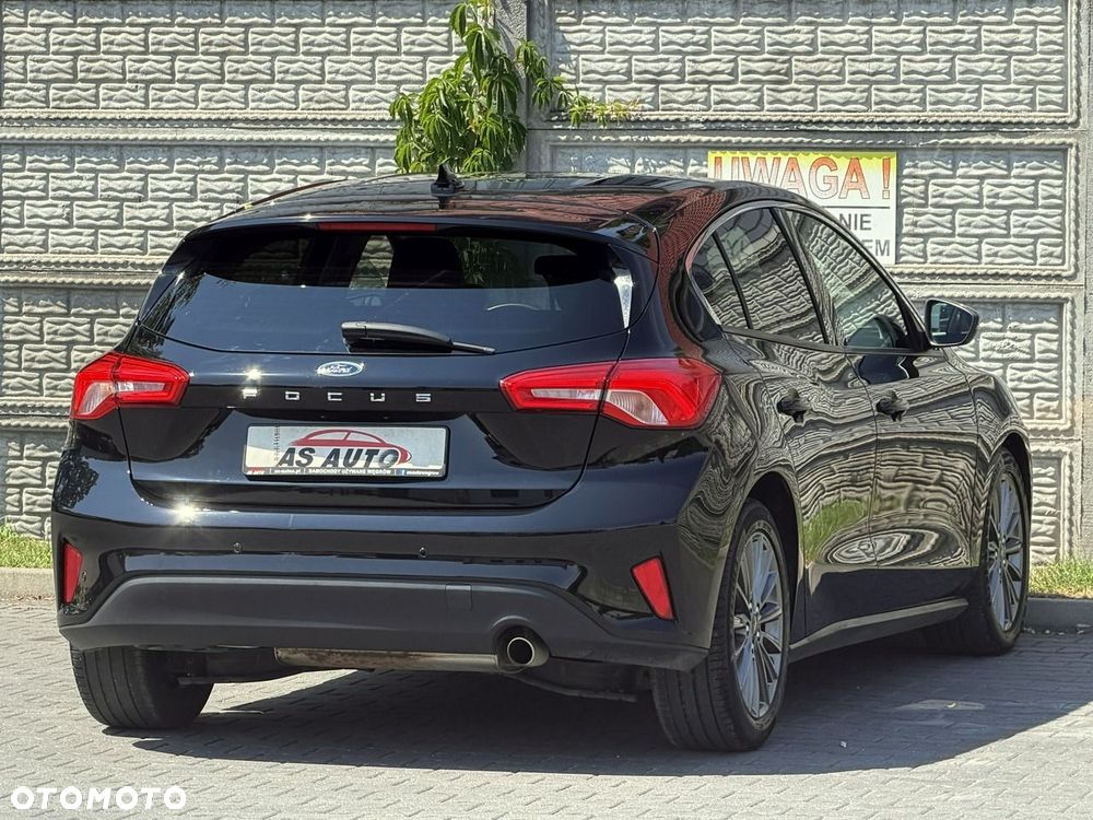 Ford Focus - 4