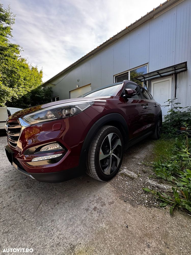 Hyundai Tucson 2.0 CRDI 4WD Automatik Premium - 3