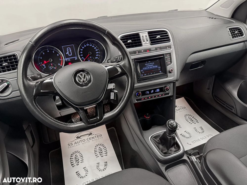 Volkswagen Polo 1.2 TSI Blue Motion Technology Lounge - 21