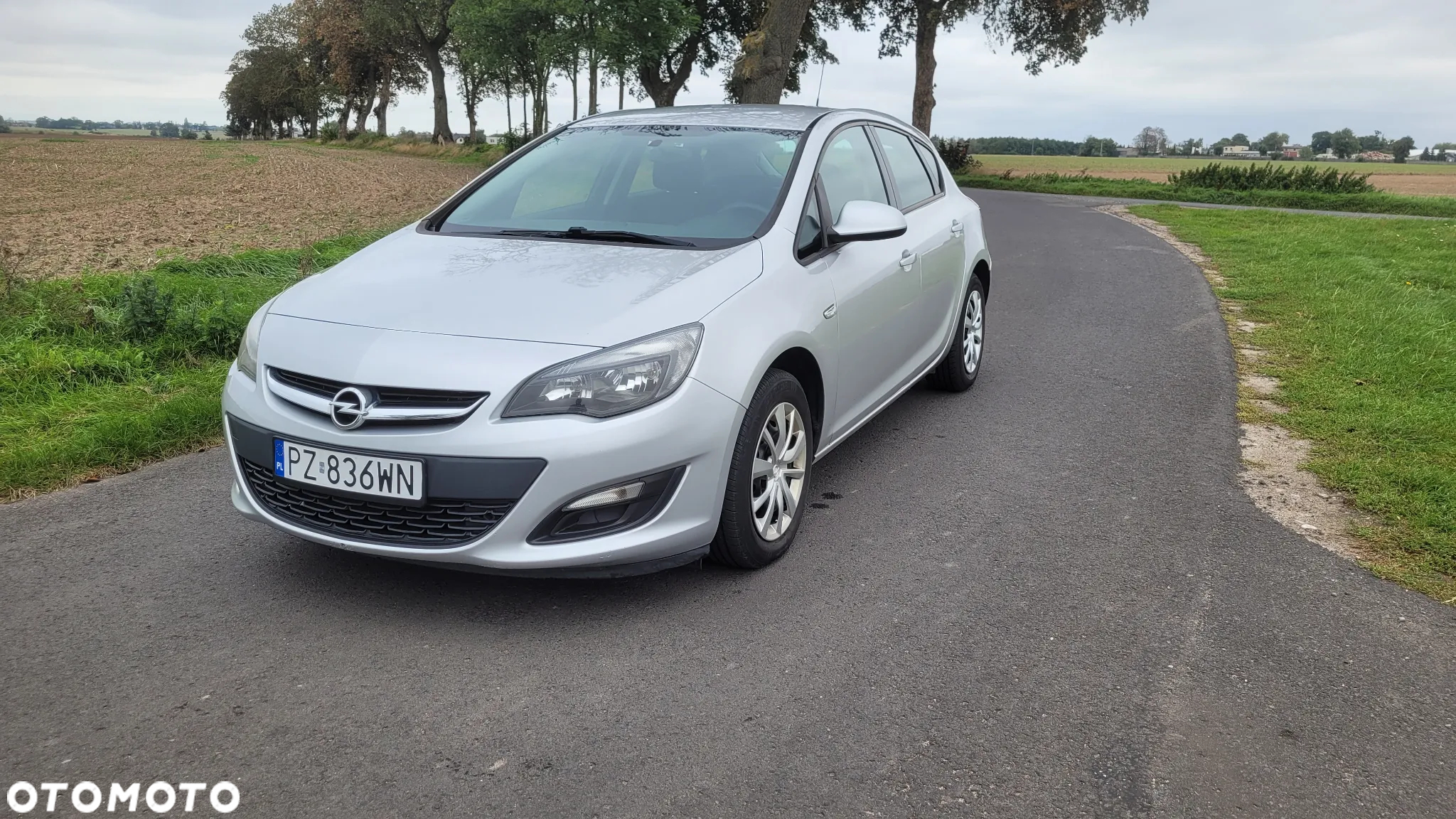 Opel Astra IV 1.4 T Active - 9